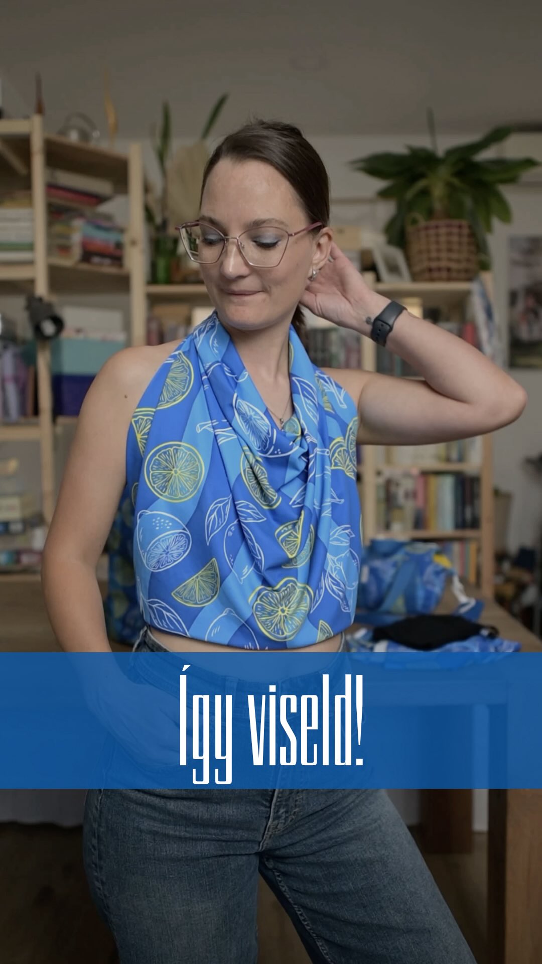 Ebben a videóban megmutatom, hogyan viselhetitek különbözőképpen a fürdőruhánk anyagából készült kendőinket! /// #fashionhack #lillaselleibags