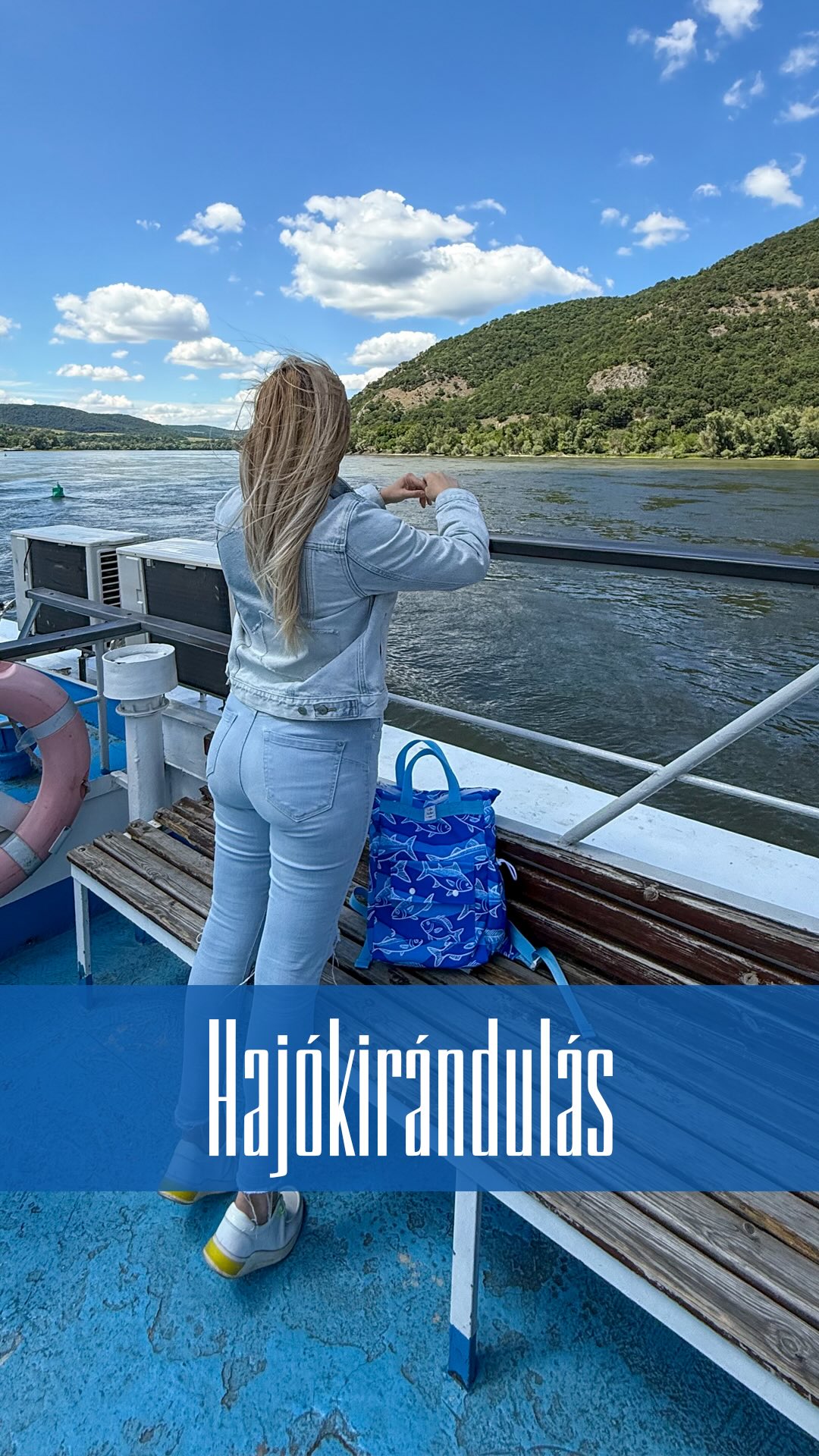 @ilovedunakanyar Zsófiék a @mahartcruises hajójáratával tettek egy családi kirándulást a Dunakanyarban, és Zsófi ehhez az ADRIA kollekciónk halas mini extra hátizsákját választotta! Fröcskölő gyerekek, vadabb hullámok?! A vízlepergetős mini extra ilyenkor is állja a kiképzést! /// #lillaselleibags #familytime #waterproofbags